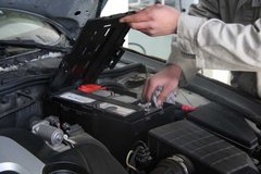 2010款 550S 1.8L 手動 啟逸版