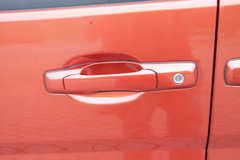 2010款 1.6L 手动 实用型7座