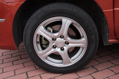 2010款 1.6L 手动 实用型7座
