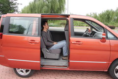 2010款 1.6L 手动 实用型7座