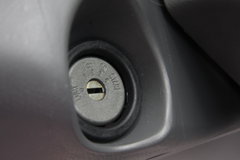 2010款 1.6L 手动 实用型7座