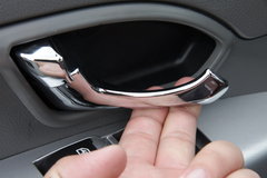 2010款 1.6L 手动 实用型7座