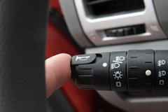 2010款 1.6L 手动 实用型7座