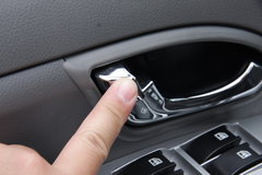 2010款 1.6L 手动 实用型7座