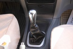 2010款 1.6L 手动 实用型7座