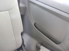 2010款 1.6L 手动 实用型7座