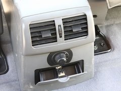2010款 1.6L 手动 实用型7座