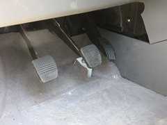 2010款 1.6L 手动 实用型7座