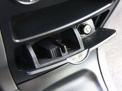 2010款 1.6L 手动 实用型7座