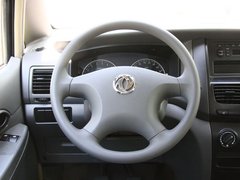2010款 1.6L 手动 实用型7座