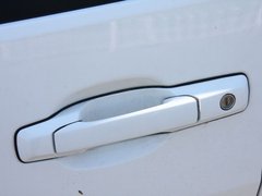 2010款 1.6L 手动 实用型7座