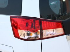 2010款 1.6L 手动 实用型7座