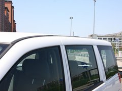 2010款 1.6L 手动 实用型7座