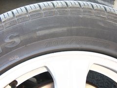 2010款 1.6L 手动 实用型7座