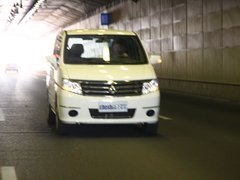 2010款 1.6L 手動 實用型7座
