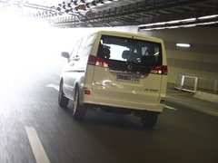 2010款 1.6L 手動 實用型7座