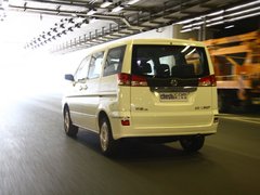 2010款 1.6L 手動 實用型7座