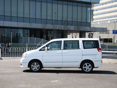 2010款 1.6L 手动 实用型7座