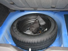 2010款 三厢 1.4SX EMT 优逸版
