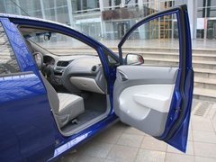 2010款 三厢 1.4SX EMT 优逸版