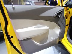 2010款 三厢 1.4SX EMT 优逸版
