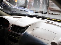 2010款 三厢 1.4SX EMT 优逸版