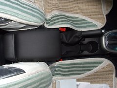 2010款 XT 1.6T 自动 时尚运动型