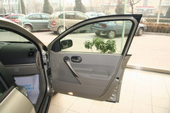 2006款 2.0L 自动 SEDAN