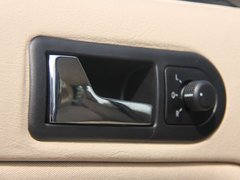 2010款 1.6L 手动 伙伴型