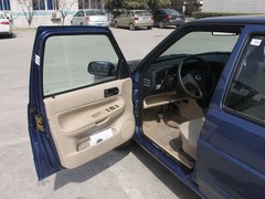 2010款 1.6L 手动 伙伴型