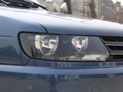 2010款 1.6L 手动 伙伴型