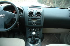 2010款 2.0L CVT 火 5座