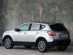 2010款 2.0L CVT 火 5座