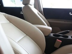 2010款 2.0L CVT 火 5座