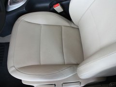 2010款 2.0L CVT 火 5座