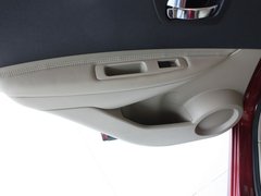 2010款 2.0L CVT 火 5座