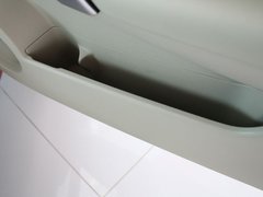2010款 2.0L CVT 火 5座