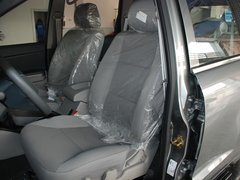 2010款 2.0T 手动 舒适型 5座
