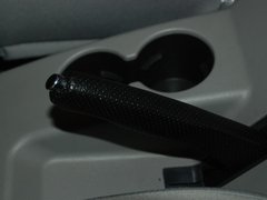 2010款 2.0T 手动 舒适型 5座