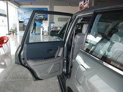2010款 2.0T 手动 舒适型 5座