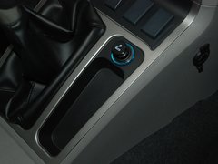 2010款 2.0T 手动 舒适型 5座