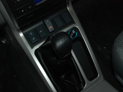 2010款 2.0T 手动 舒适型 5座