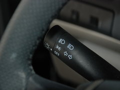 2010款 2.0T 手动 舒适型 5座