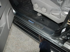 2010款 2.0T 手动 舒适型 5座