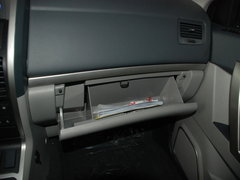 2010款 2.0T 手动 舒适型 5座
