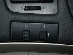 2010款 2.0T 手动 舒适型 5座
