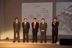2010款 2.0T 手动 舒适型 5座