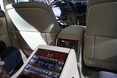 2010款 460L 4.6 自动 加长版