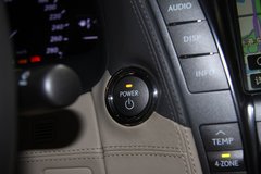 2010款 460L 4.6 自动 加长版