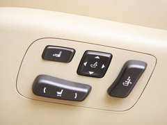 2010款 460L 4.6 自动 加长版